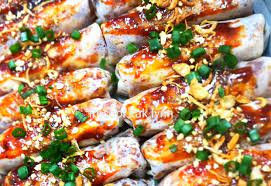 This page is about kulit popia,contains cara membuat popia vietnam,resepi popia gunting pedas,sedapnya kulit popia sira rangup pedas manis ini,aizamia3: Popia Basah Legend Peniaga Wanita Ini Dedah Resepi Buat Kulit Dan Sos Cukup Padu Keluarga