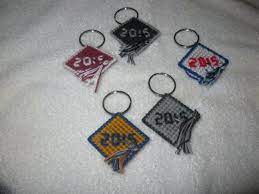 Plastic Canvas Graduation Cap Key Ring In 2020 Plastic Canvas Stitches Plastic Canvas Ornaments Plastic Canvas
