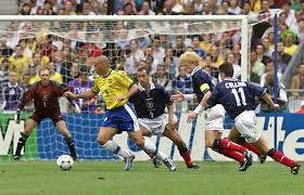 Die schottische fußballnationalmannschaft repräsentiert den britischen landesteil schottland und ist neben der englischen fußballnationalmannschaft die älteste fußballnationalmannschaft der welt. Schottland Setzt Im Wm Quali Duell Gegen Osterreich Auf Stars Aus Der Premier League Sn At