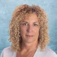 Mary Bowe's Instagram, Twitter & Facebook