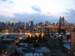 Pin By Samantha Albert On Oh The Places I Want To Go Long Island City Manhattan Skyline Hotel