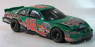 18 real tracks plus 5 fantasy tracks, set up for. Bobby Labonte S 2000 Interstate Batteries Nascar Pontiac Grand Prix Nascar Race Tracks Pontiac Grand Prix Pontiac