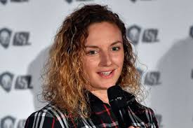 100 m, 200 m, 400 m). Hosszu Katinka Szeme