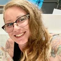 Jane Behrens's Instagram, Twitter & Facebook