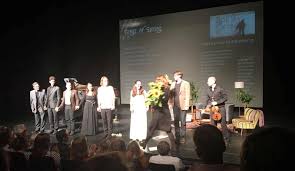 Oprah winfrey أوبرا جيل وينفري مقدمة البرنامج الحواري الأشهرthe oprahwinfrey show، إعلامية وممثلة ومنتجة وناشطة في حقوق الإنسان، شاركت في عدّة أفلام سينمائية، أطلقت عدّة شركات في عدّة مجالات كالإنتاج الفني والإذاعة والتلفزيون.، تعرف على السيرة الذاتية. Ù…Ù‡Ø±Ø¬Ø§Ù† Ø¨ÙŠØªÙ‡ÙˆÙÙ† Ø§Ù„Ù…ÙˆØ³ÙŠÙ‚ÙŠ ÙÙŠ Ø£Ù„Ù…Ø§Ù†ÙŠØ§ Ù„Ø¹Ø§Ù… 2016 ØªØ­Øª Ø´Ø¹Ø§Ø± Ø§Ù„Ø«ÙˆØ±Ø§Øª Ø³ÙŠÙ…ÙÙˆÙ†ÙŠØ§Øª Ø¨ÙŠØªÙ‡ÙˆÙÙ† ØªØ®Ù„ÙŠØ¯ Ù„Ù„Ø£Ø¨Ø¹Ø§Ø¯ Ø§Ù„Ø¥Ù†Ø³Ø§Ù†ÙŠØ© ÙˆØ§Ù„ØªØ­Ø±Ø±ÙŠØ© Ù„Ù„Ø«ÙˆØ±Ø§Øª Qantara De