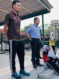 Näytä lisää sivusta sk seksyen 6 kota damansara facebookissa. Maszlee Malik On Twitter Cikgu Awak Semua Kenal Pakcik Ni Tak Murid Murid Kenal Cikgu Siapa Dia Murid Murid Pemain Bola Lawatankasihsayang Sekolah Rendah Kebangsaan Seksyen 6 Kota Damansara Https T Co Aqrkc1wglk