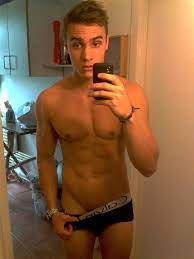 boy selfies | Boy Post - Blog about gay boys and twinks 18+