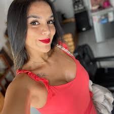 Celia Justiniano's Instagram, Twitter & Facebook