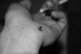 The heart bracelet tattoo is a unique artistic impression to picture a heart embedded with a bracelet. Simple Tattoo Tumblr Tasteful Tattoos Wrist Tattoos Girls Small Anchor Tattoos