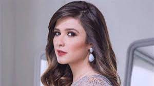 نشرت الفنانة المصرية المعروفة ياسمين عبدالعزيز على صفحتها الرسمية في موقع إنستغرام منشوراً قالت فيه إن الصمت ليس ضعفاً وإنما قوة، وذلك يوم الجمعة 18 يونيو/حزيران 2021 Ø¬Ø¯ÙŠØ¯ Ø­Ø§Ù„Ø© ÙŠØ§Ø³Ù…ÙŠÙ† Ø¹Ø¨Ø¯Ø§Ù„Ø¹Ø²ÙŠØ² Ø·Ø§Ø¦Ø±Ø© Ø¥Ø³Ø¹Ø§Ù ØªÙ†Ù‚Ù„Ù‡Ø§ Ù„Ø³ÙˆÙŠØ³Ø±Ø§
