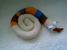 La pâte à sel est une pâte à modeler à base de farine, d'eau et de sel, facile et peu coûteuse à réaliser. Serpent En Pate A Sel Julie