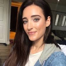 Danielle Provost's Instagram, Twitter & Facebook