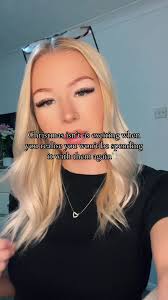 Keeley baker (@keeley.bakerxo)