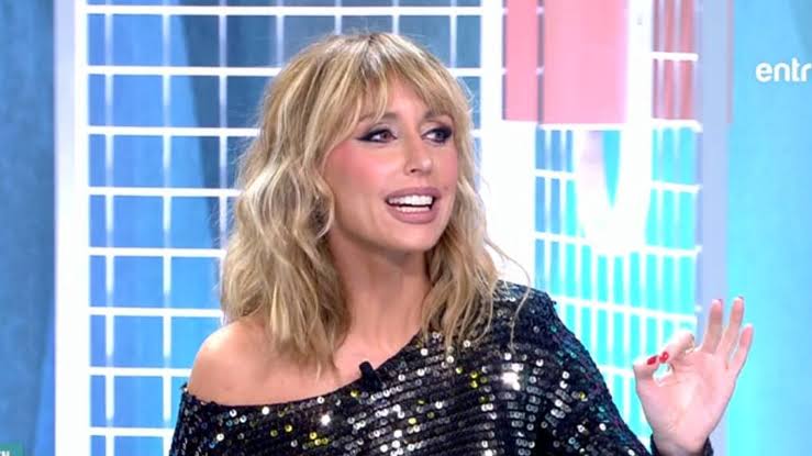 Me has criticado": Emma García hace sufrir a Miguel Frigenti en 'Fiesta' con  un durísimo reproche (y un zascazo)