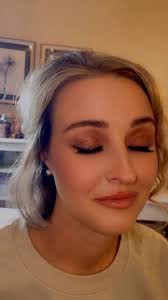 The most stunning glam done by Nancy! 😍 If you need your makeup done for  event, or just to treat yourself, Nancy doesn’t disappoint! #💖