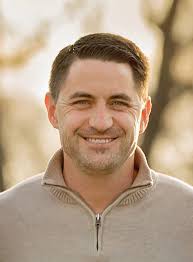 Chris Beckstrand's Instagram, Twitter & Facebook