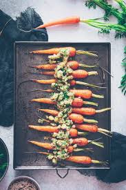 Carottes Roties Et Crumble A La Noisette Recette Carotte Roties Crumble Idee Legume
