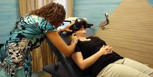 After thirty seconds, wait about one minute, then test the other ear to make sure it's not in the other ear. Dr Sunil Agrawal Ent Specialist