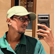 Does everyone experience pixel battery app issues with inaccurate screen