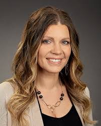 Patricia Canfield's Instagram, Twitter & Facebook