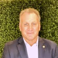 80+ "Herren" profiles