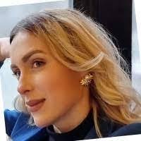 Egla Lopez's Instagram, Twitter & Facebook