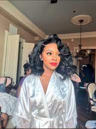 Pin By Teek On Hair Black Brides Hairstyles Bride Hairstyles Black Wedding Hairstyles