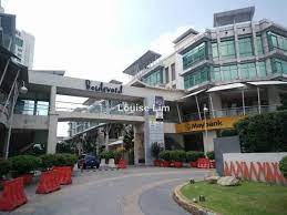 Maxis service centre in klang include contact address, phone number and website address are listed below. Bbt One Boulevard Bandar Bukit Tinggi Intermediate Shop For Rent Iproperty Com My