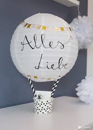 Diy Geschenkidee Zur Hochzeit Heissluftballon Geldgeschenk Basteln Diy Geldgeschenke Basteln Geschenke Basteln Heissluftballon Basteln