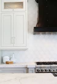 Makes a cozy spot even cozier. Kitchen Arabesque Tile Backsplash Design Ideas