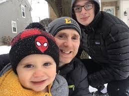 Derek Hinkle's Instagram, Twitter & Facebook