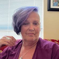 An ER nurse says this is the best description of a woman having a heart  attack that she has ever heard. Please read, pay attention, and  SHARE.......... FEMALE HEART ATTACKS I was