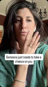 Ugh. I loved this episode with Jessie Komitor @jesskom talking about  writing/directing Chasing the Party @chasingthepartyfilm ❤️