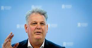 Brinkman — ist der familienname folgender personen: Xi6jtcrxif9ezm