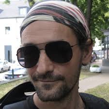 No Name Special: Інтерв'ю з Sean Brian Townsend (18+)