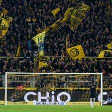 Watch dfb pokal 2021 live stream on your iphone, android phone, apple tv, android tv, roku tv, chromecast and other devices from the us, uk, canada, and rest of the world? Borussia Dortmund Vs Werder Bremen Live Stream 2019 Time Tv Channels And How To Watch Dfb Pokal Online Fear The Wall