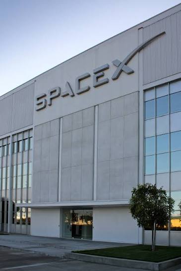 SpaceX - Βικιπαίδεια