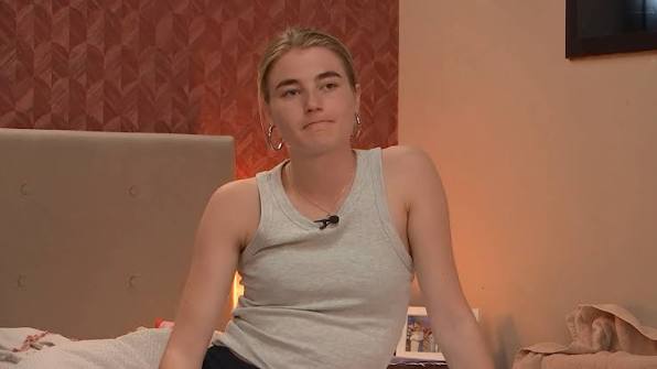 De Bondgenoten: Anouk wil graag naar huis bellen: 'Het is gewoon een gevoel'