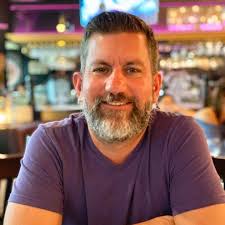 What are some good restaurants near the Cincinnati airport?