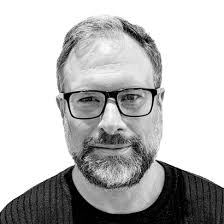 Frank Auerbach's Charcoal Portraits Go On Show at the Courtauld in London