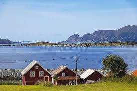 Vi tilbyr rådgivning for privatpersoner og bedrifter. Ulsteinvik Centre Of The Municipality Of Ulstein Norway Stock Image Image Of Cottage Color 146724029