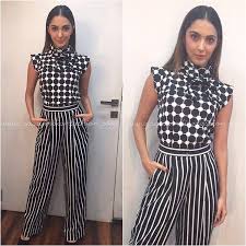 Black And White Striped Costume Ideas 12 Chic Black And White Striped Outfit Ideas