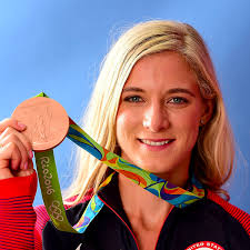 Relatable Olympian Emma Coburn forgot a hair tie before her big event