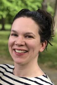 Heidi Craig's Instagram, Twitter & Facebook