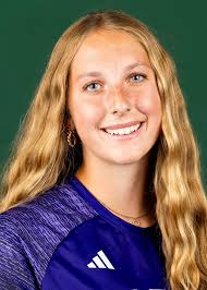 Cara Anderson's Instagram, Twitter & Facebook