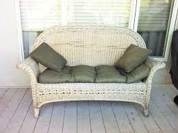 Wicker Furniture Makeover With Spray