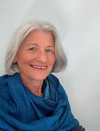 Kathryn Gill's Instagram, Twitter & Facebook