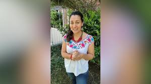 The most common color variants are orange and red, but the fruit may also be white, brown, yellow, green, or purple. Ur08ybdnazwvjm