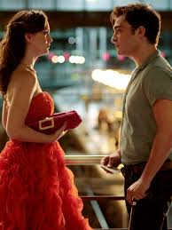 Whether they're dying to go skydiving or to take a cooking class, this is the perfect opportunity to learn new things about your partner, then solidify plans to check life goals off your lists together. The 17 Best Episodes Of Gossip Girl Vogue
