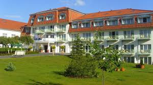 Het hotel heeft een zonneterras en biedt uitzicht op de tuin. Ifa Graal Muritz Hotel Graal Muritz Holidaycheck Mecklenburg Vorpommern Deutschland
